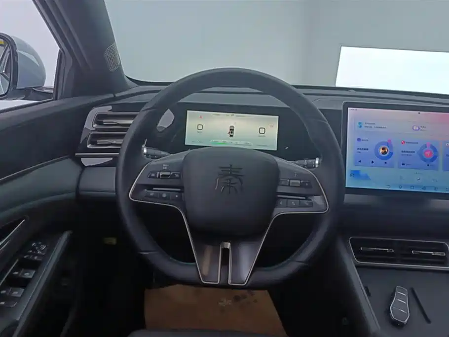 BYD Qin L 2024 DM-i 80KM Superior фото 15