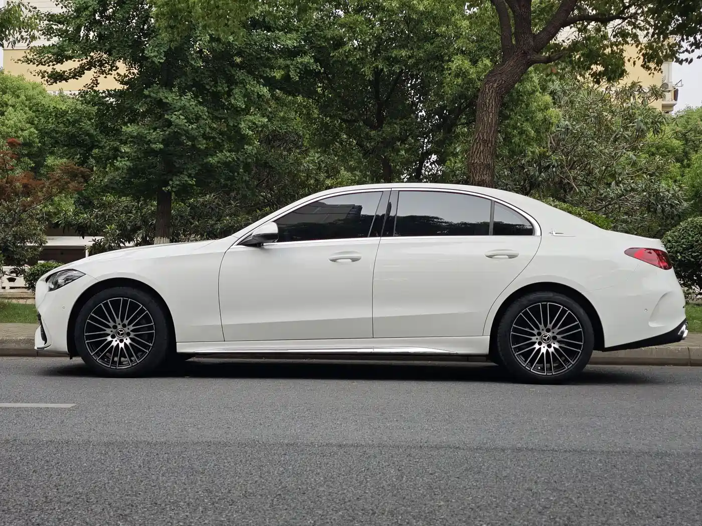 Mercedes-Benz C-Class 2023 C 260 L Sport фото 13