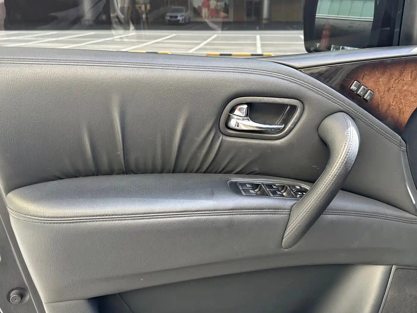 Infiniti QX 2012 2011 QX56