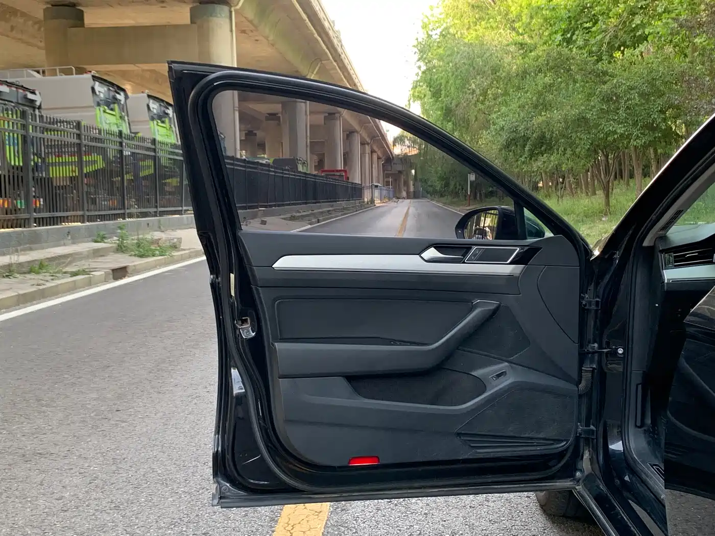Volkswagen Magotan 2019 330TSI DSG Leading China V фото 7