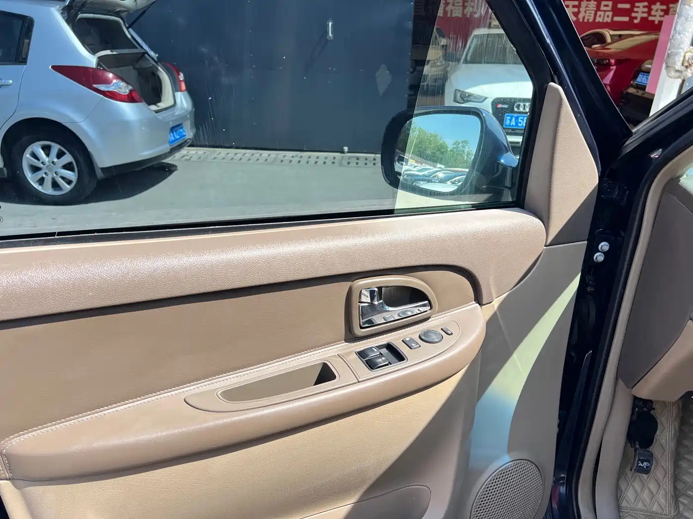 Buick GL8 2014 2.4L Executive Edition фото 7
