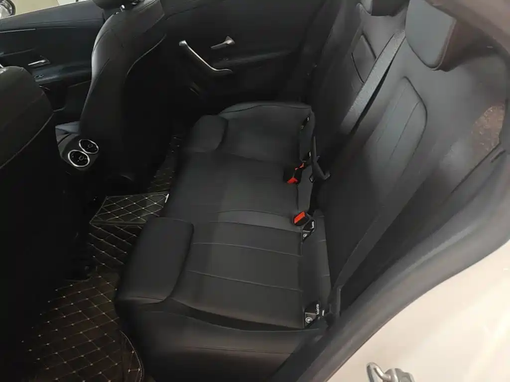 MERCEDES-BENZ CLASS A