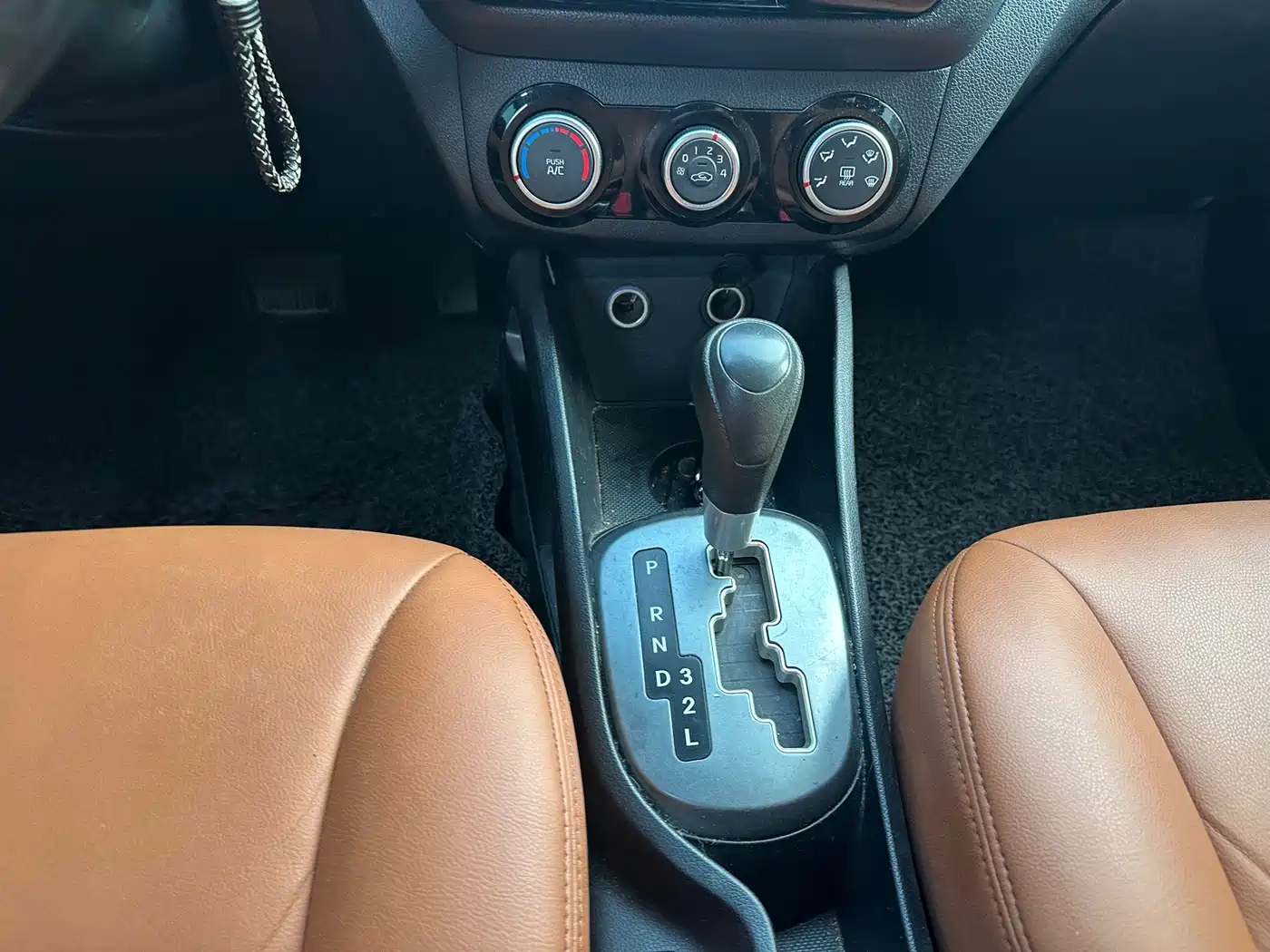 Kia K2 2015 Sedan 1.4L AT GLS фото 10