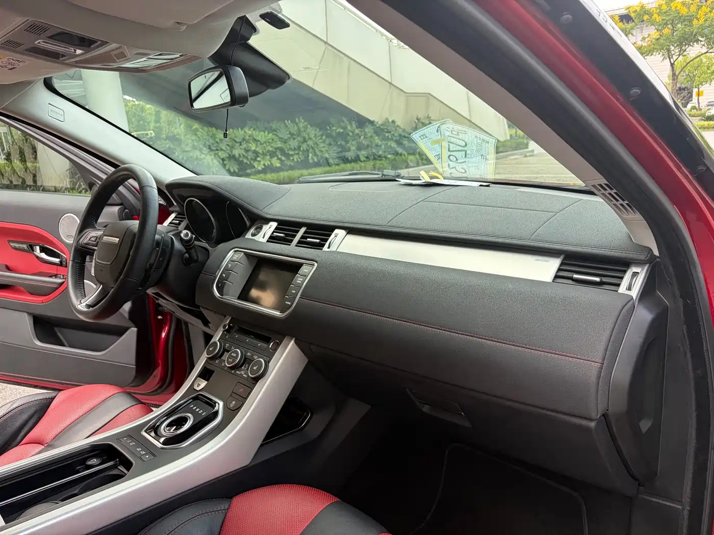 Land Rover Range Rover Evoque (Import) 2013 2013 2.0T 5-door Premium Edition