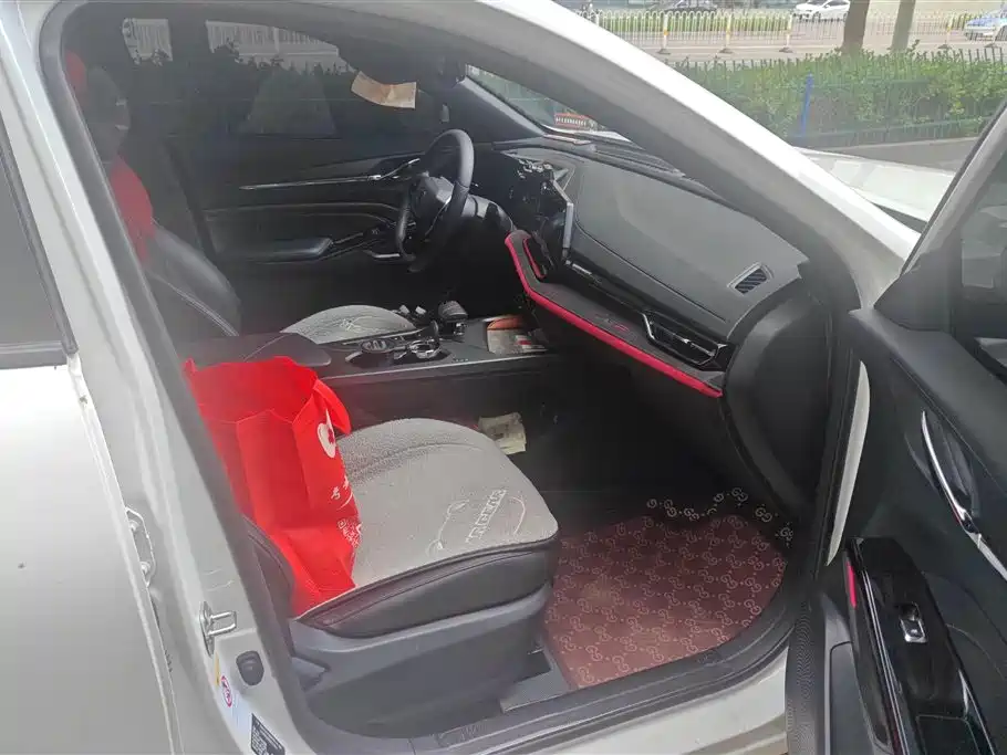 CHANGAN X5 PLUS
