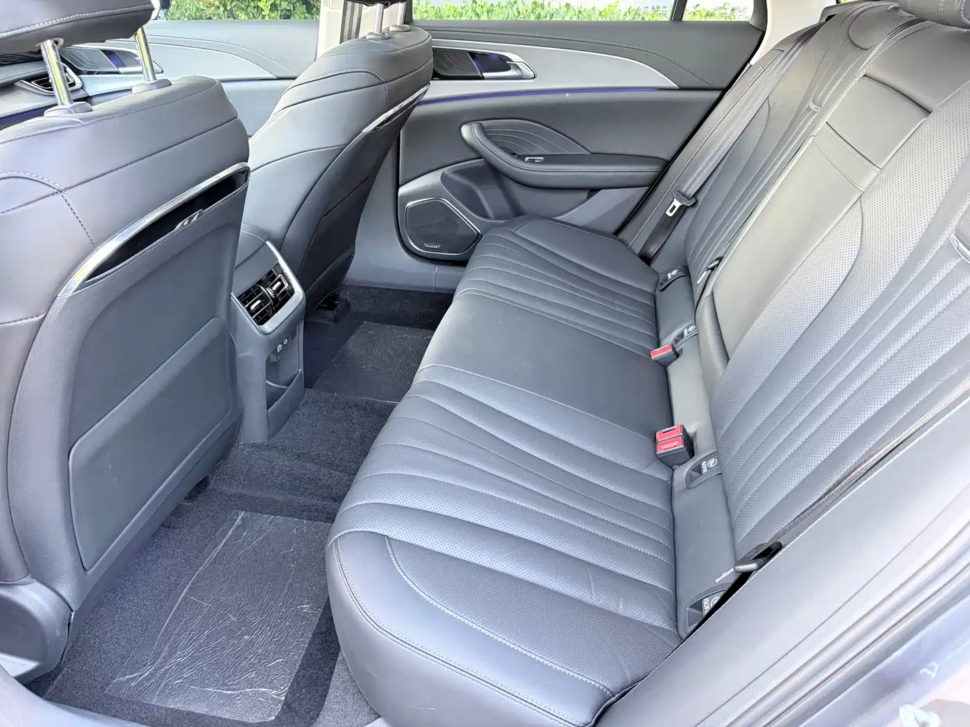 Hongqi H5 2023 2.0T Auto Smart Connect Flag Comfort фото 9