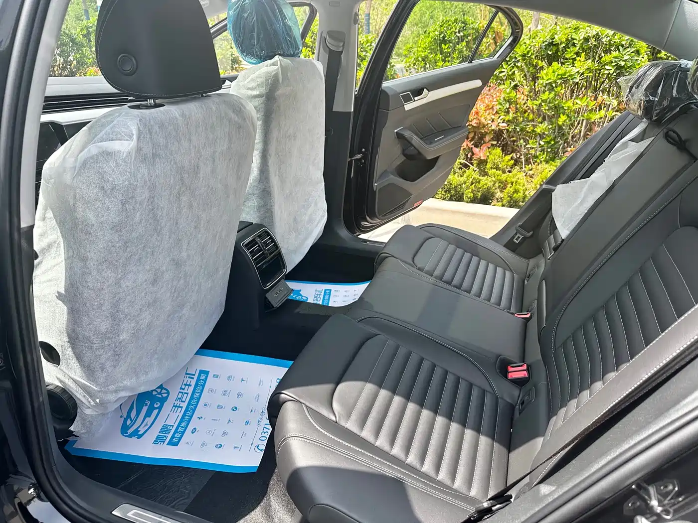 Volkswagen Magotan 2023 2 Million Units Commemorative Edition 280TSI DSG Comfort фото 14