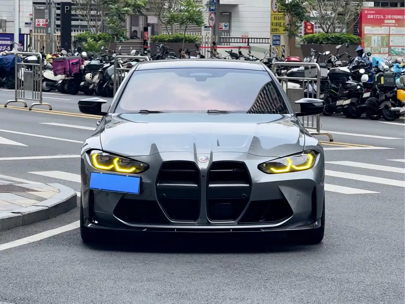 BMW M4