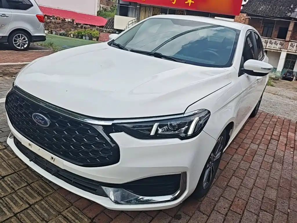 Ford Escort 2021 2021 1.5L Automatic Diamond Edition