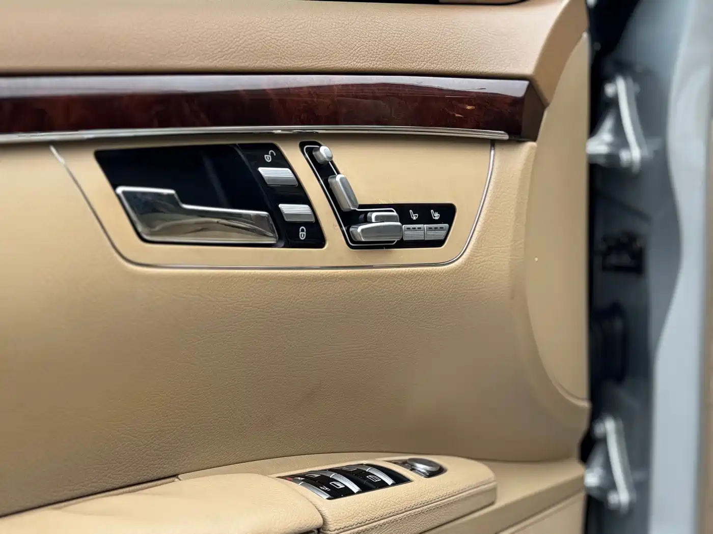 Mercedes-Benz S-Class 2010 S 350 L Luxury фото 8