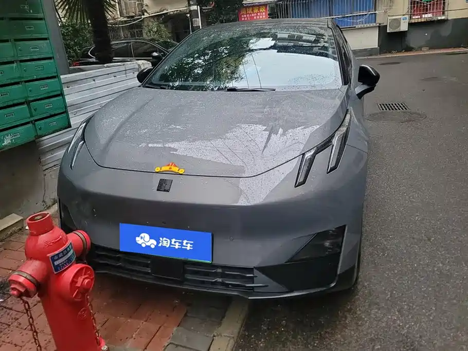 Фото 2 - Lynk & Co Z20