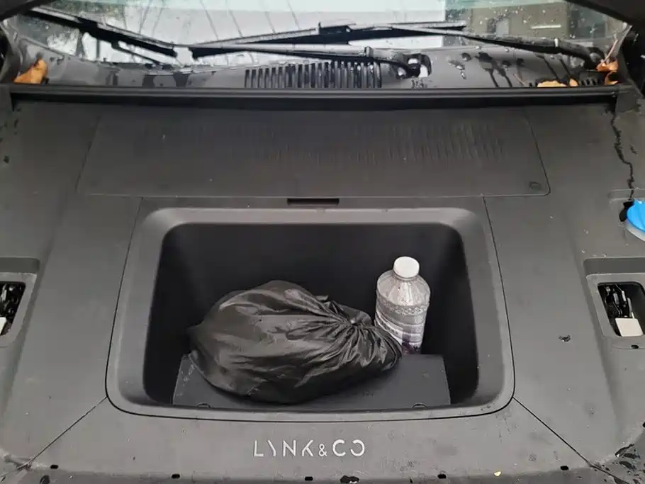 Фото 10 - Lynk & Co Z20