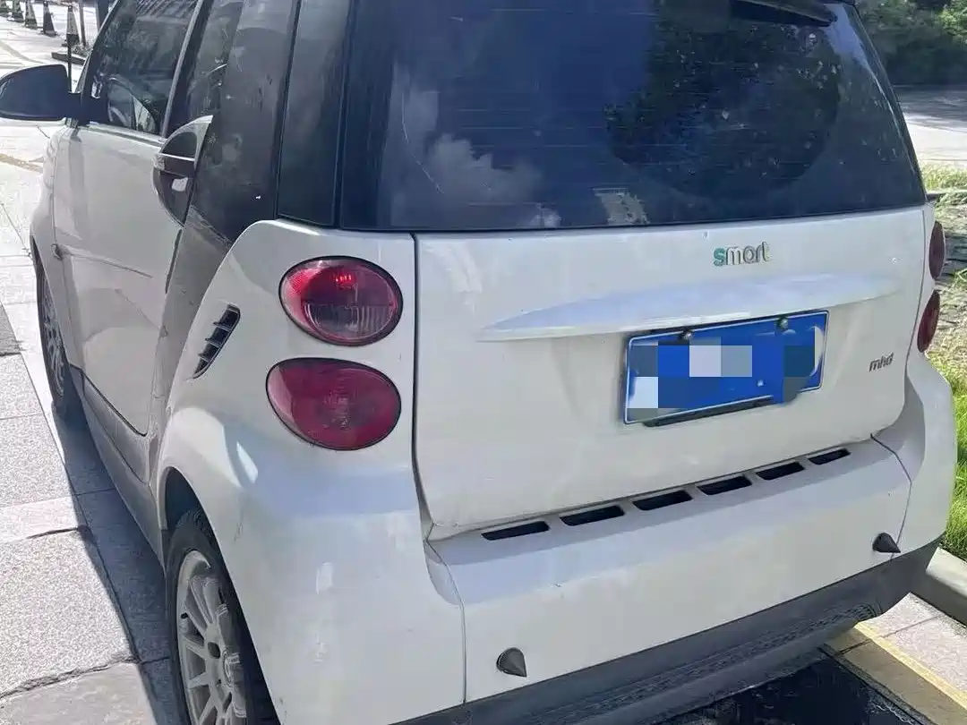 smart fortwo 2013 2012 1.0 MHD Hardtop Standard