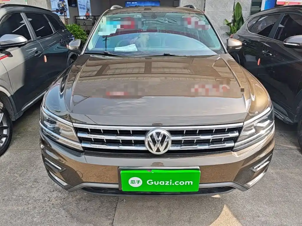 Фото 3 - Volkswagen Tiguan L