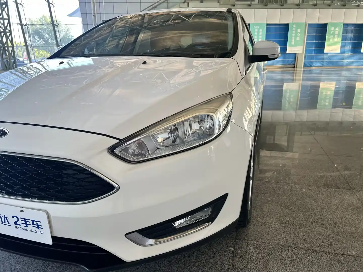 Фото 23 - Ford Focus
