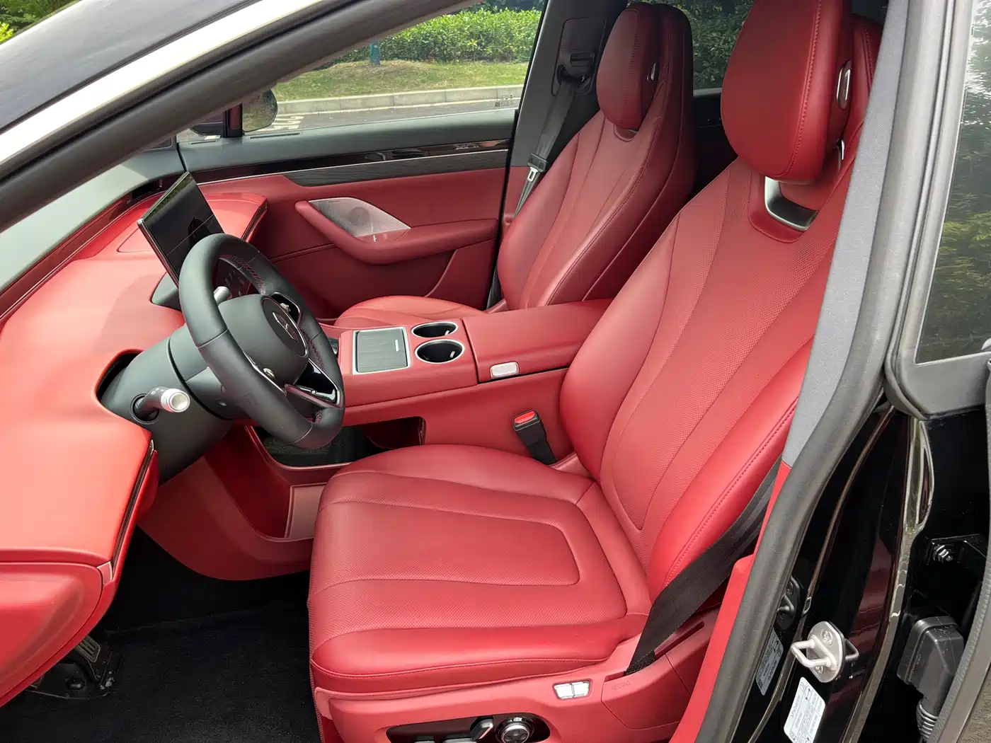 2026 Zhijie Luxeed R7