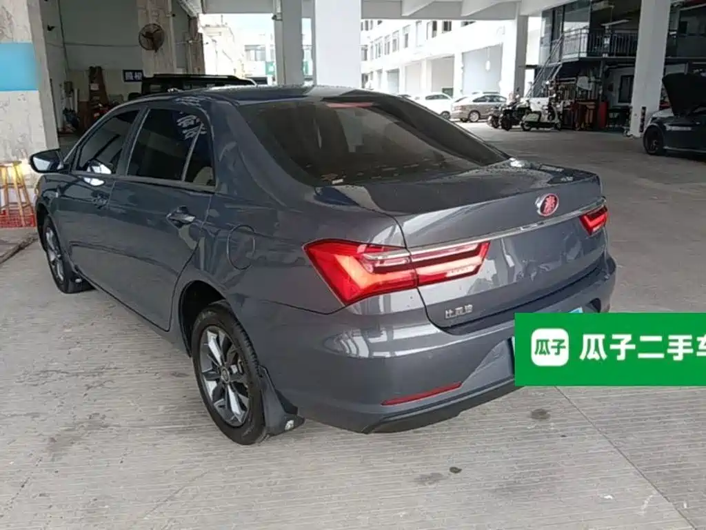 BYD Qin 2020 2019 1.5L Automatic Luxury Edition
