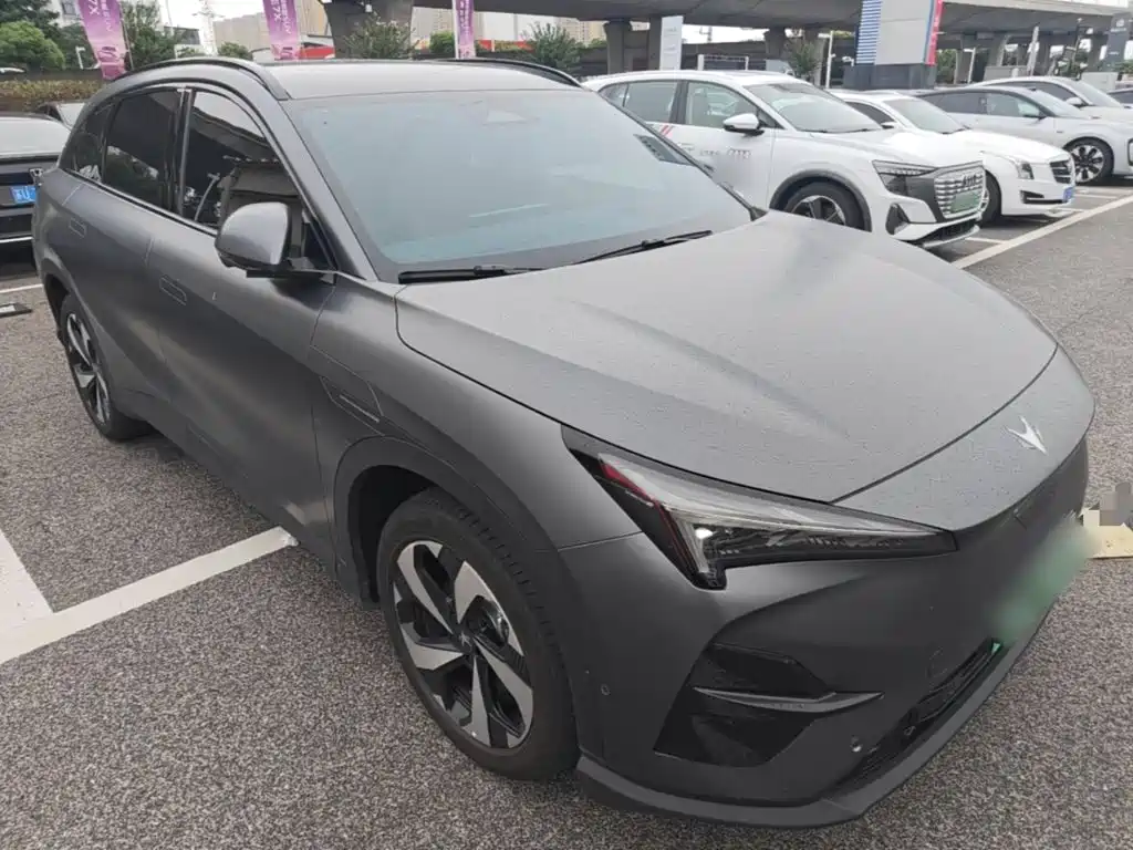2025 ARCFOX Alpha T5