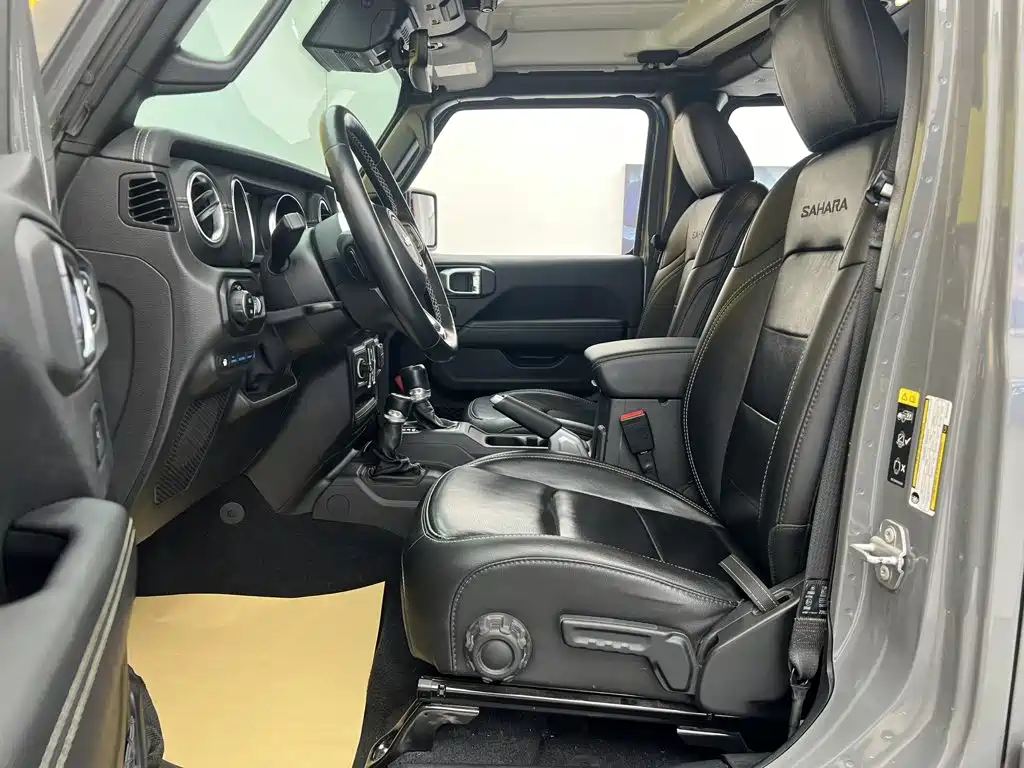 Jeep Wrangler 4xe 2022 2021 4-Door 2.0T 4xe Sahara