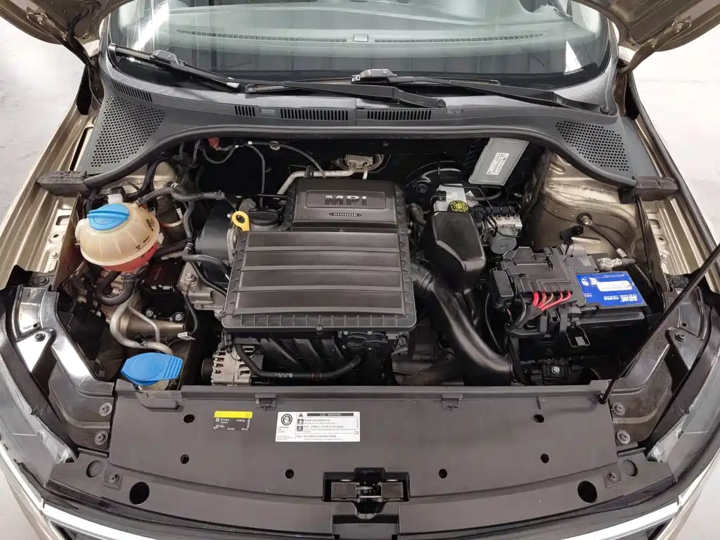 Photo 6 - Volkswagen Jetta