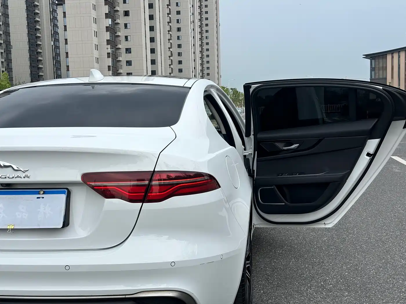JAGUAR XEL