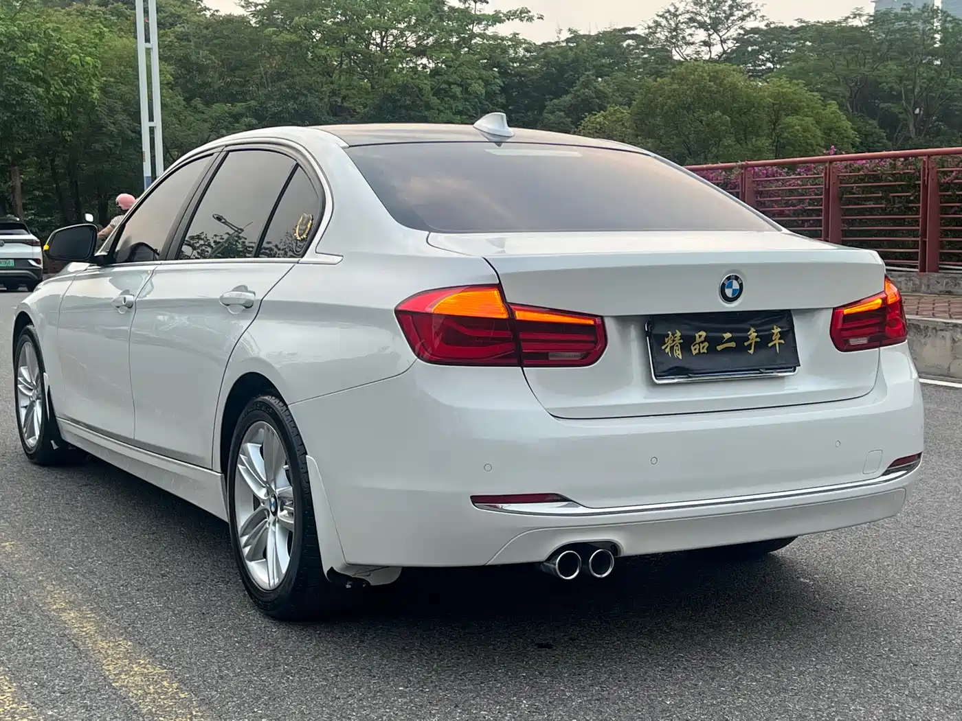BMW 3 Series 2017 320Li Fashion фото 5
