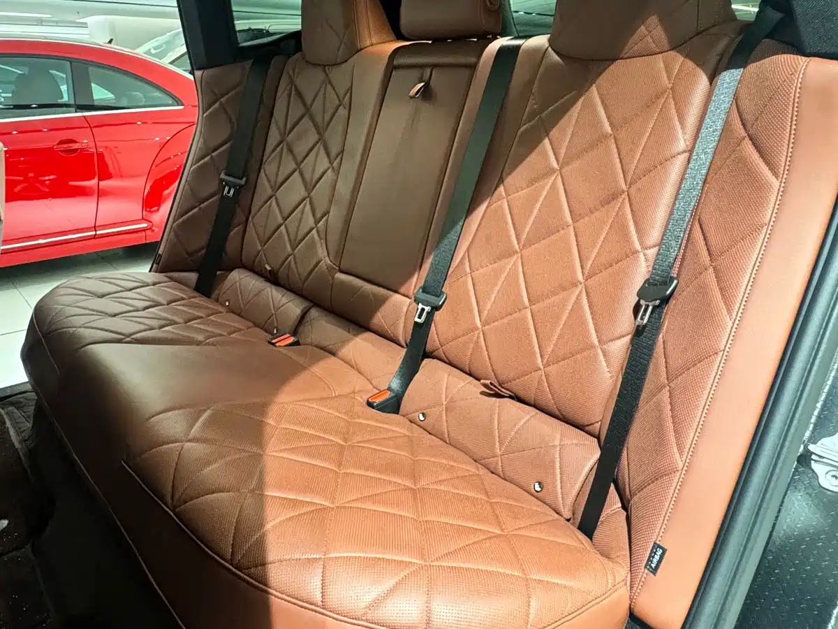 BMW iX 2022 xDrive50 фото 10
