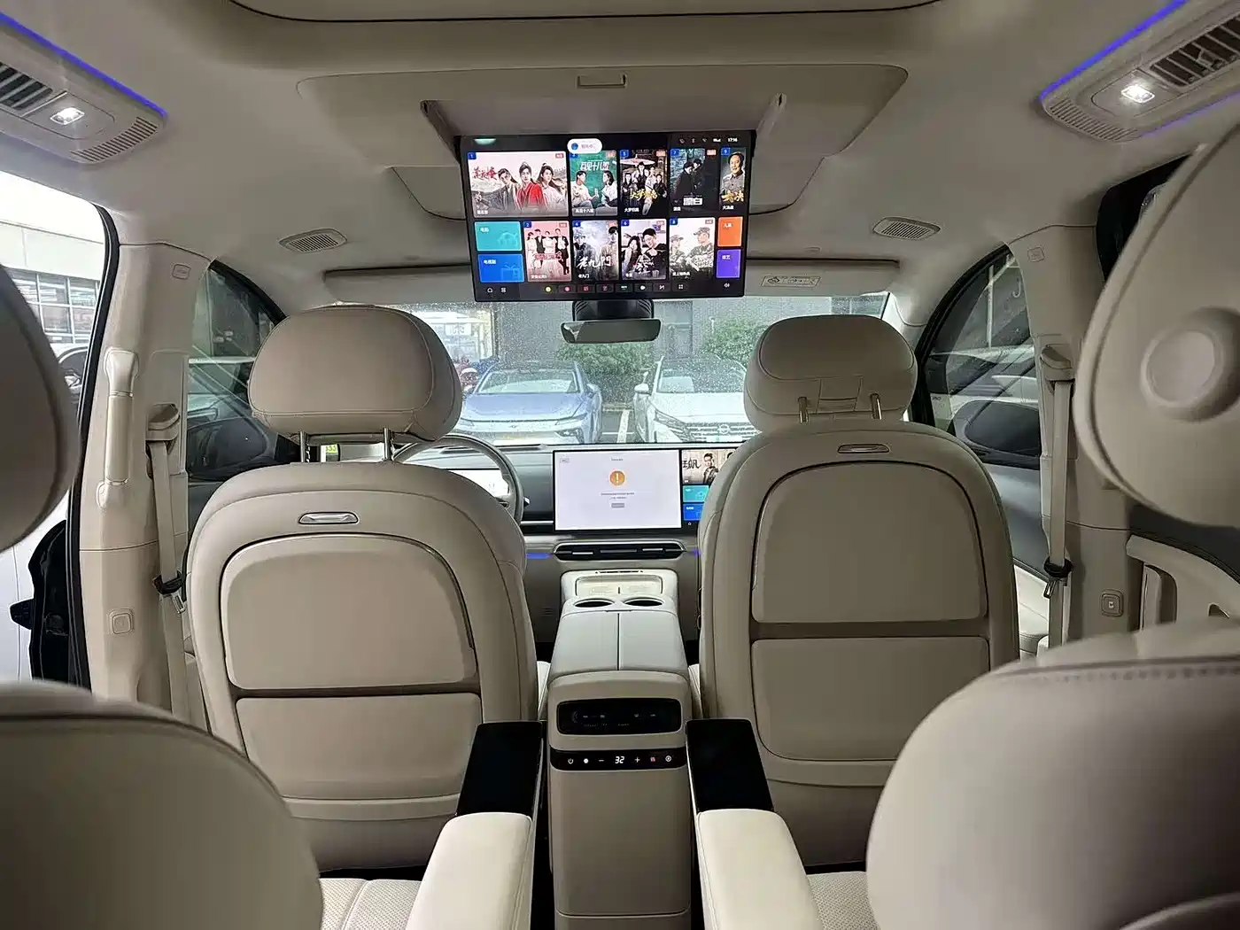 Voyah Auto Voyah Dreamer 2025 PHEV 4WD Kunpeng Premium Edition фото 5