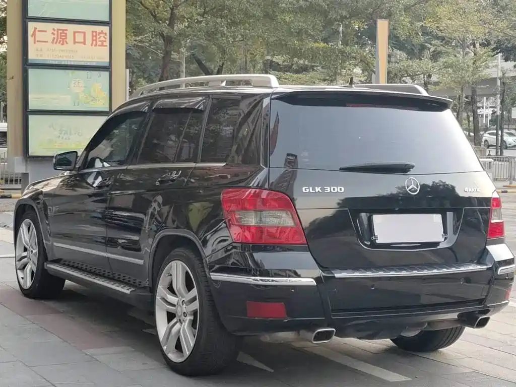 Mercedes-Benz GLK-Class (Import) 2011 GLK 300 4MATIC Luxury фото 10