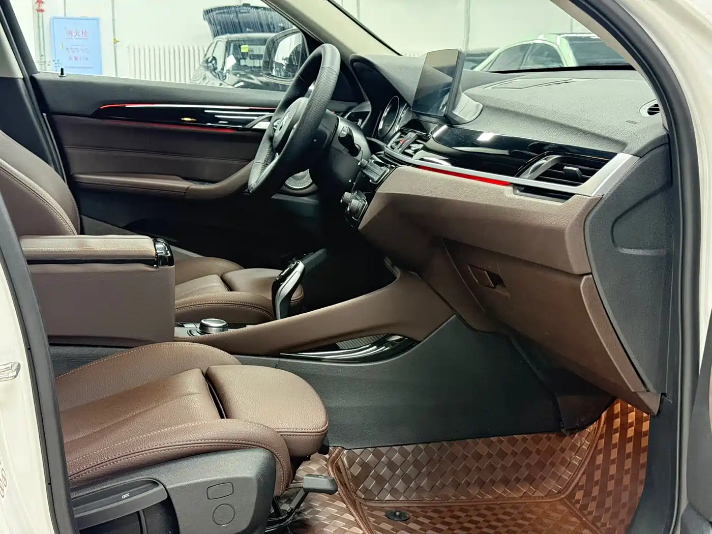 BMW X1 2021 sDrive20Li Exclusive фото 18