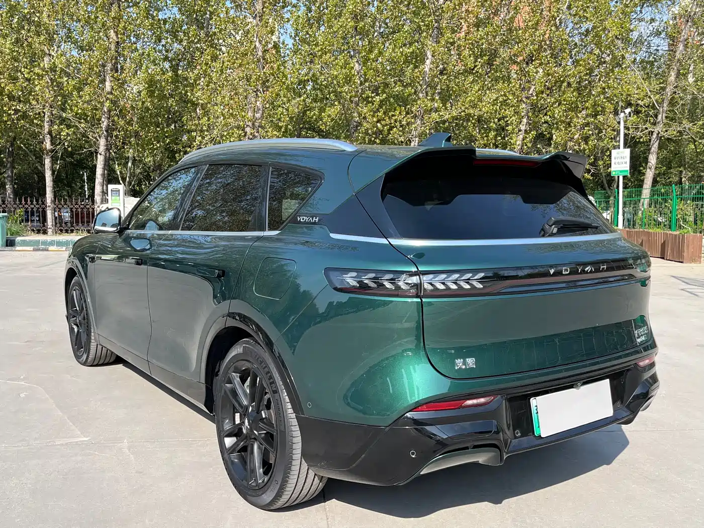 Voyah Auto VOYAH FREE 2024 Ultra Long Range Intelligent Driving Edition фото 7
