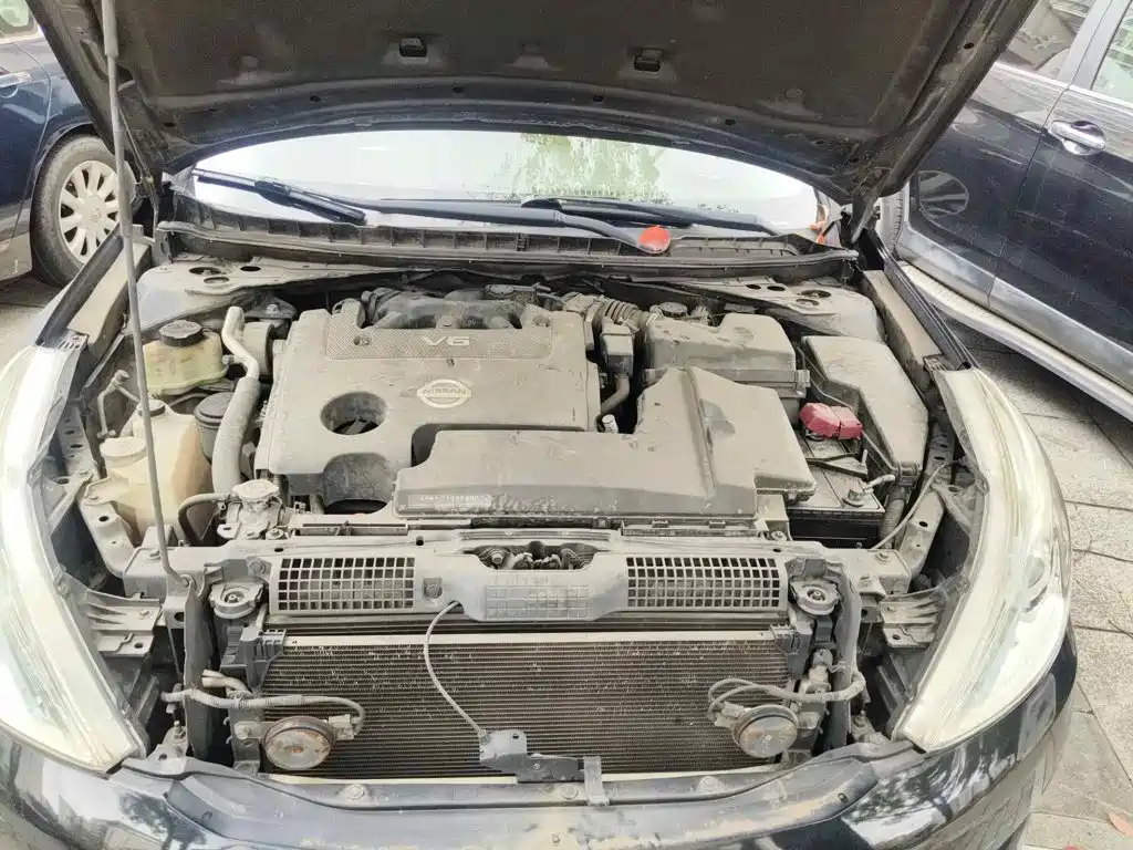 Фото 9 - Nissan Teana