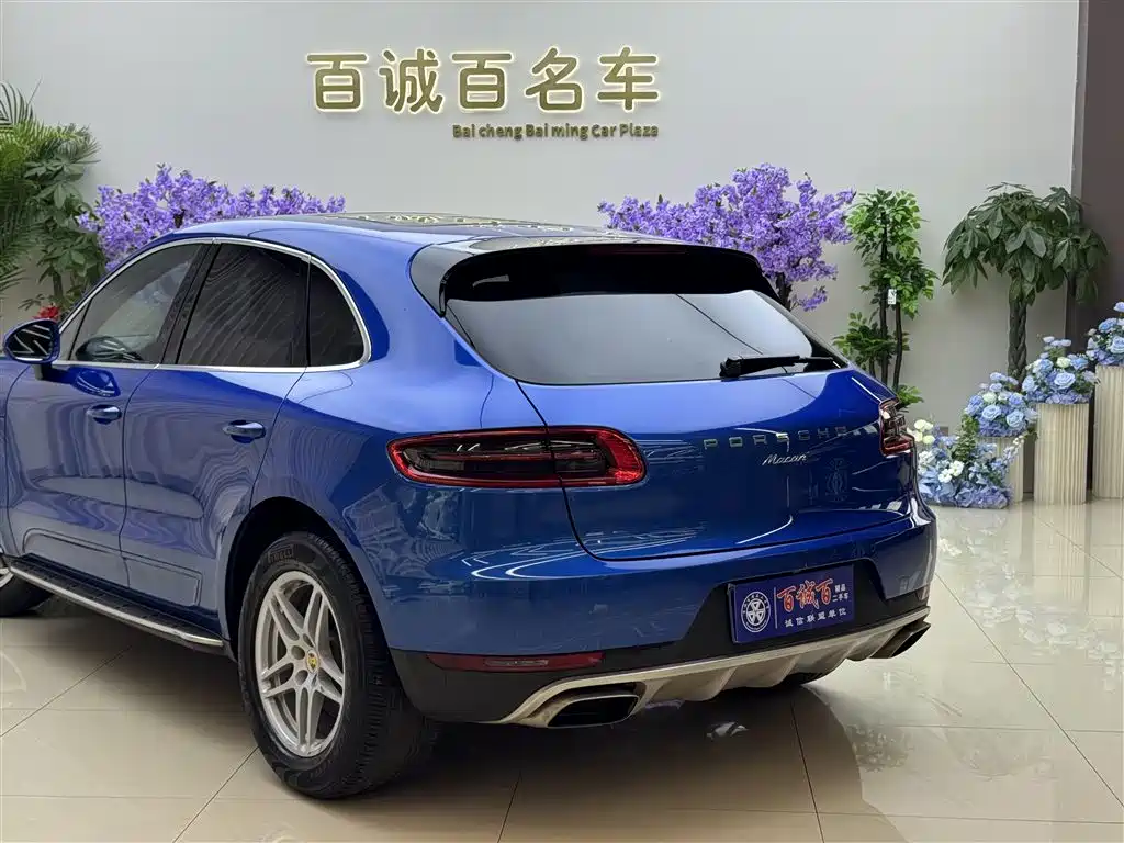 Porsche Macan 2017 Macan 2.0T фото 8