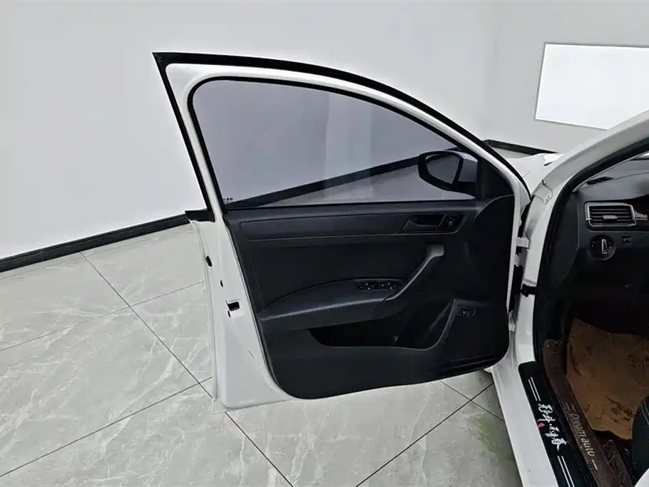 Volkswagen Santana 2019 1.5L Auto Trend Edition China VI фото 7