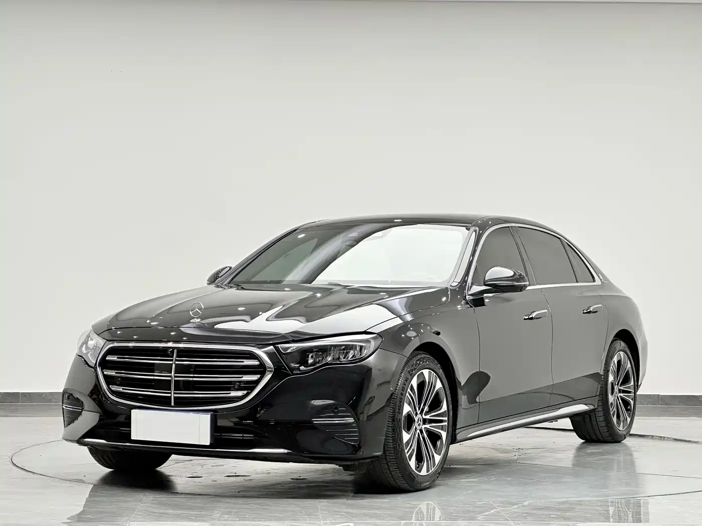 Mercedes-Benz E-Class 2026 E 300 L Luxury Sport