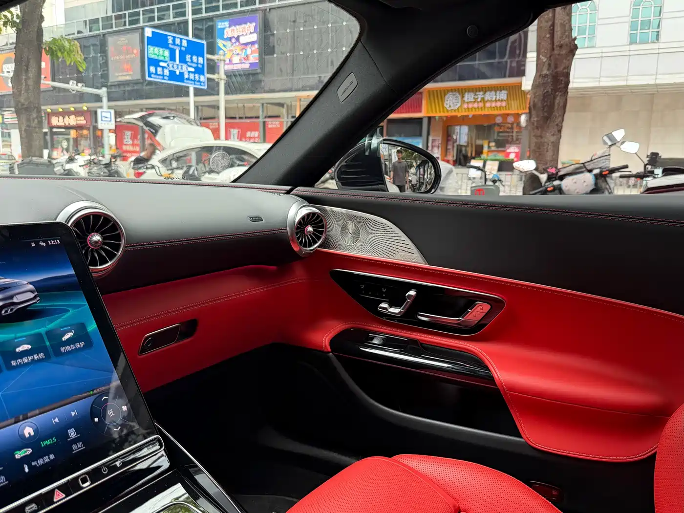 Mercedes-Benz SL-Class AMG 2025 2024 AMG SL 63 4MATIC+