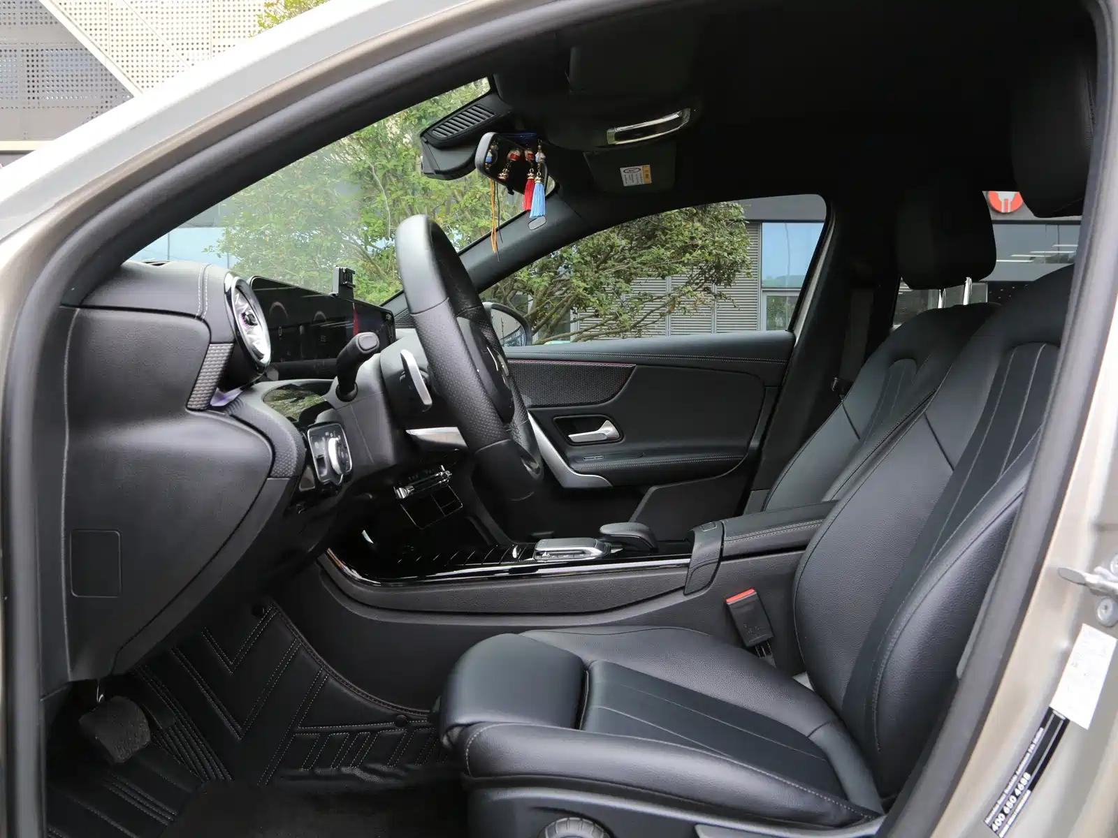 Фото 14 - Mercedes-Benz A-Class
