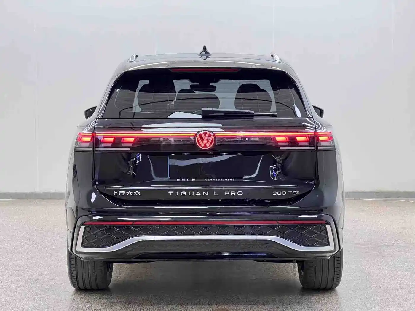 Volkswagen Tiguan L 2025 PRO 380TSI 2WD R-Line Smart Leader Edition фото 27