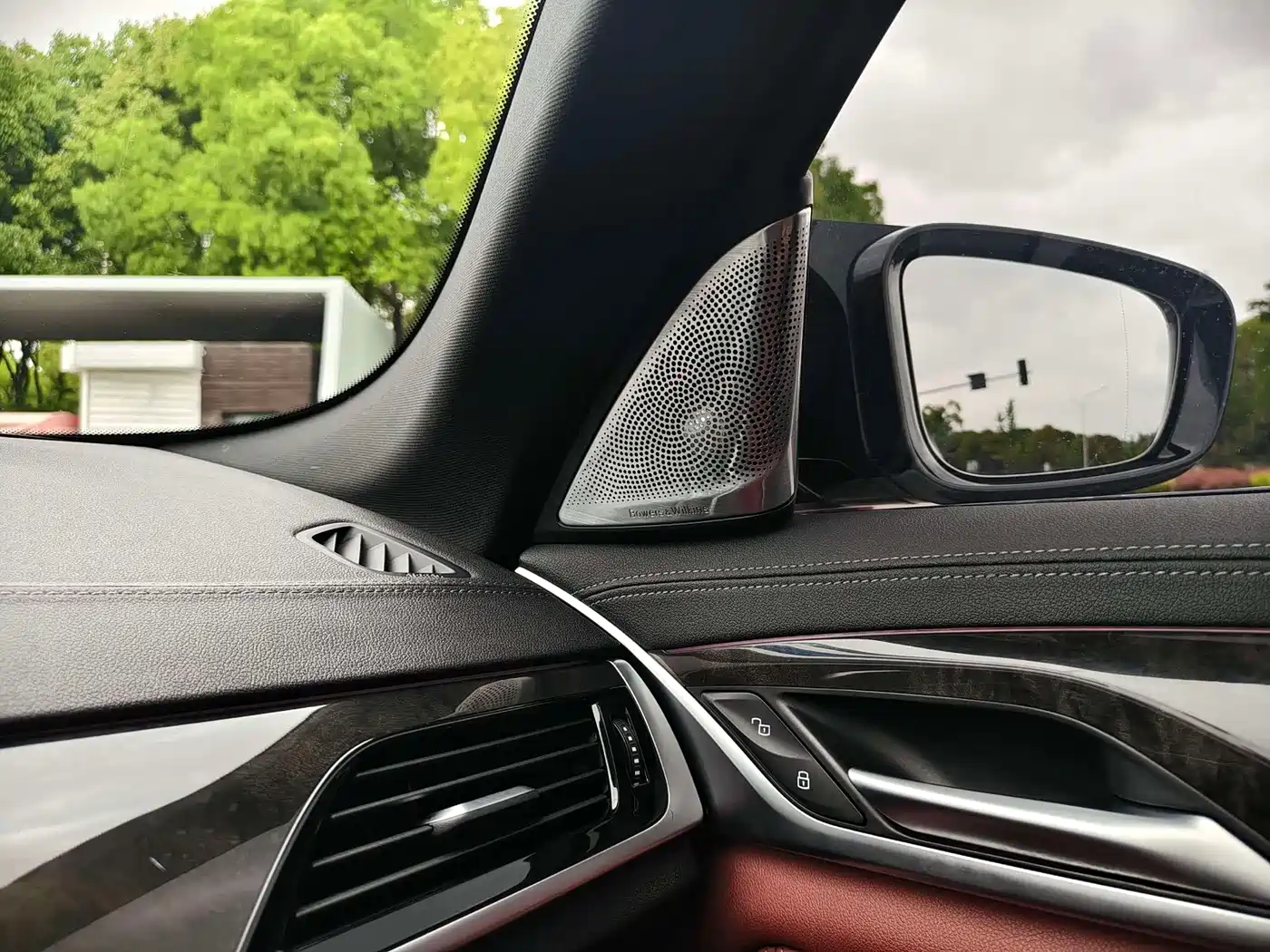 Фото 20 - BMW 5 Series
