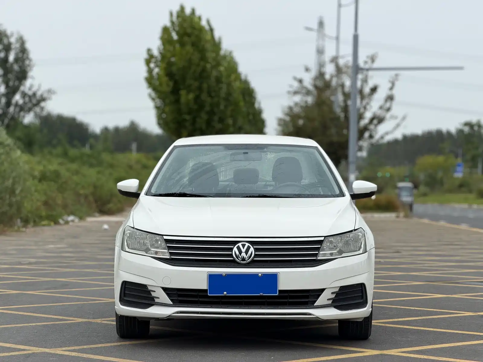 Photo 2 - Volkswagen Lavida