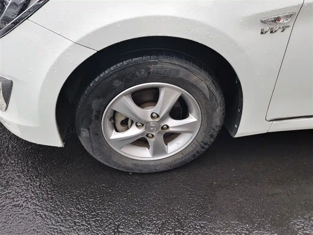 Hyundai Verna 2016 1.4L Automatic Smart GLS фото 23