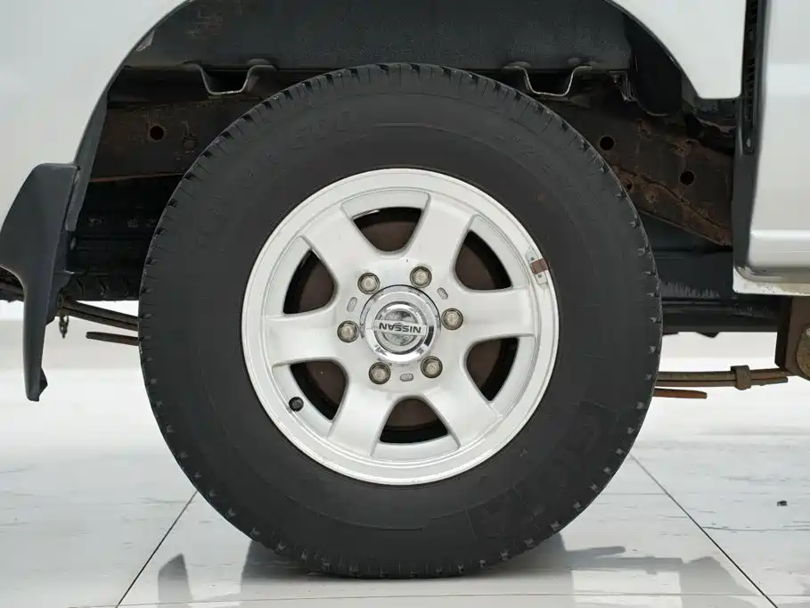 Nissan D22 2014 2011 2.4L Gasoline 2WD Standard