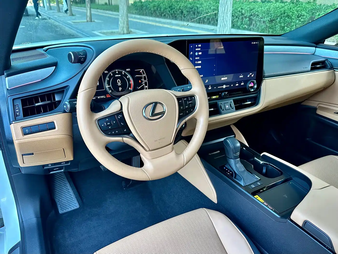 Lexus ES 2025 2025 200 Ultimate Edition