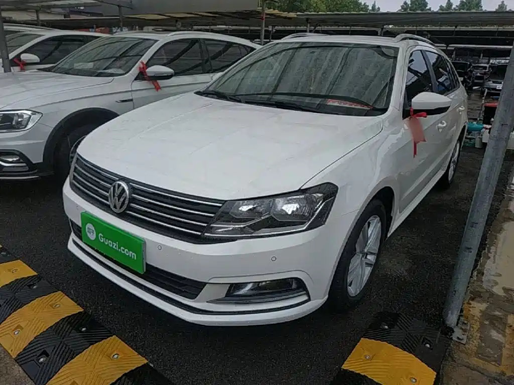 Фото 2 - Volkswagen Lavida Tour