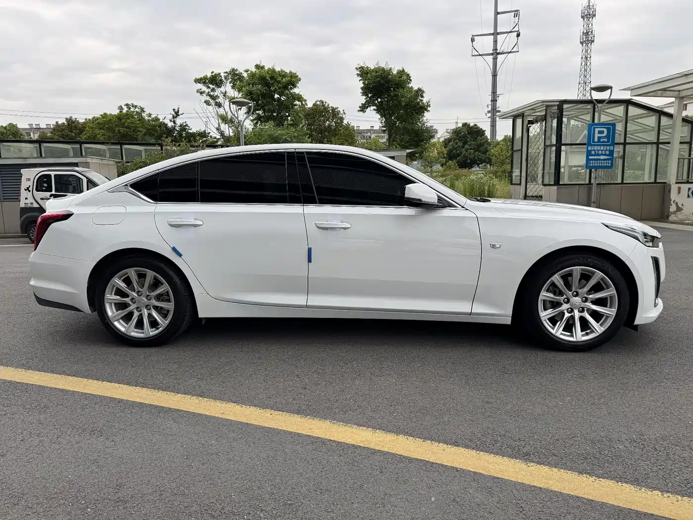 Cadillac CT5 2020 Facelift 28T Fashion Edition фото 8