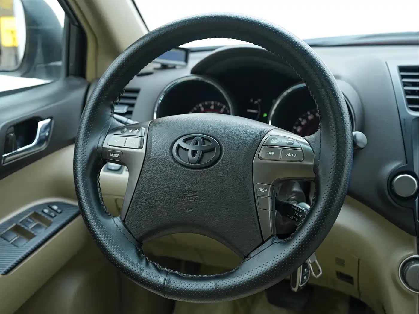 Toyota Highlander 2009 2.7L 2WD 7-seater Luxury Edition фото 20