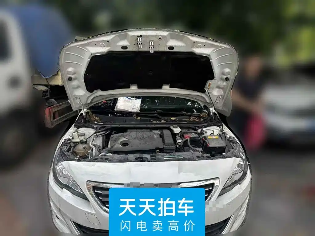 Toyota Corolla Cross 2025 2024 2.0L Smart Hybrid Dual Engine Pioneer Edition
