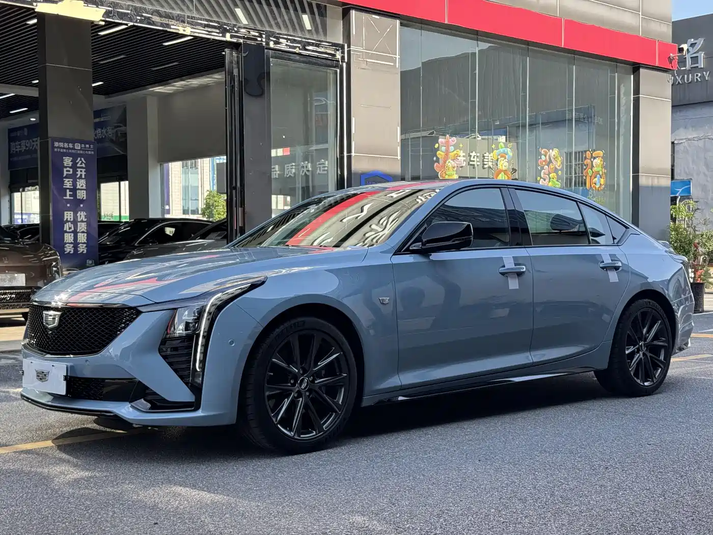 Cadillac CT5 2025 Model 28T Track Performance Edition + Peak Track Package