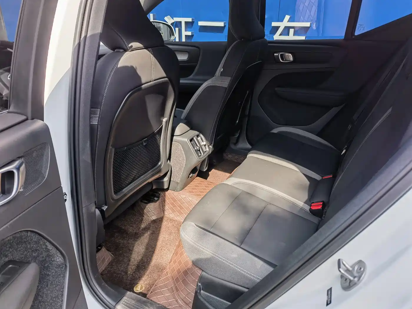 Volvo XC40 2024 2024 B3 Smart Elite Luxury Edition