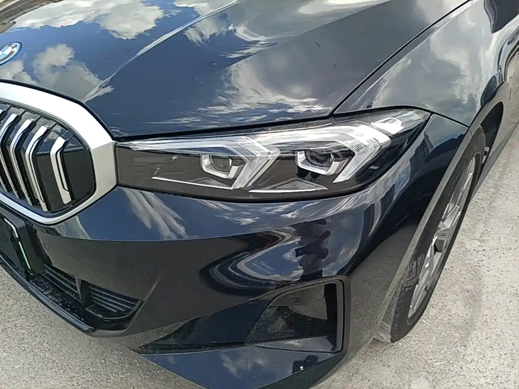Фото 24 - BMW i3